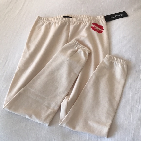 Wildfox Smooches Knox Fleece Joggers in Vanilla - Picture 7 of 8